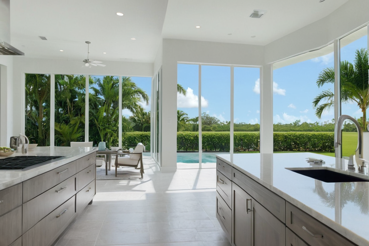 Marco Island, FL — Pure Pristine Cleans
